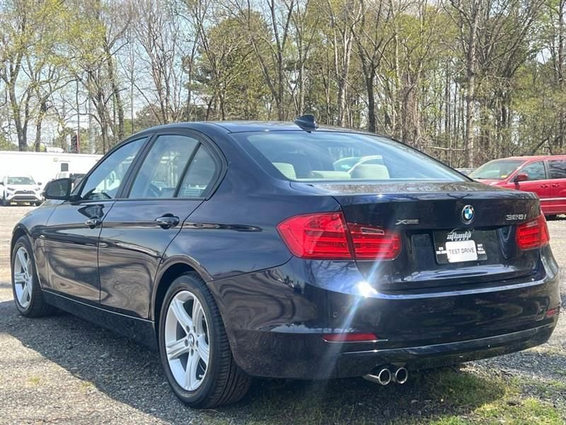 Used 2015 BMW 328i xDrive Sedan image 3