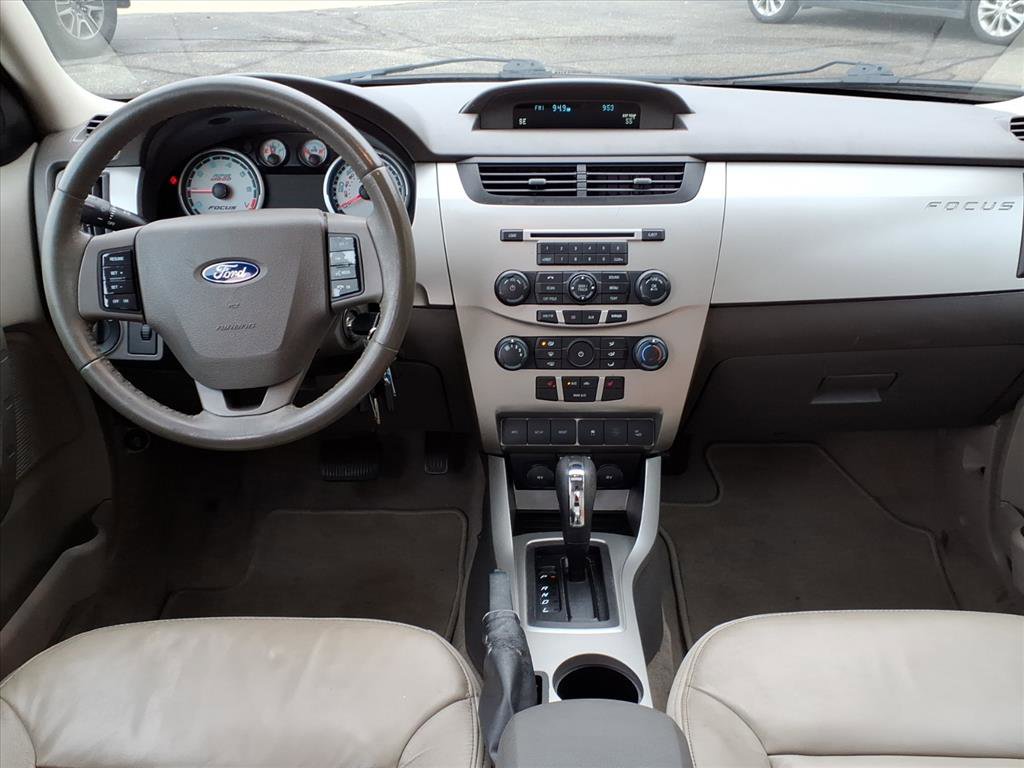 Used 2011 Ford Focus SEL w/ 301A Rapid Spec Order Code image 11