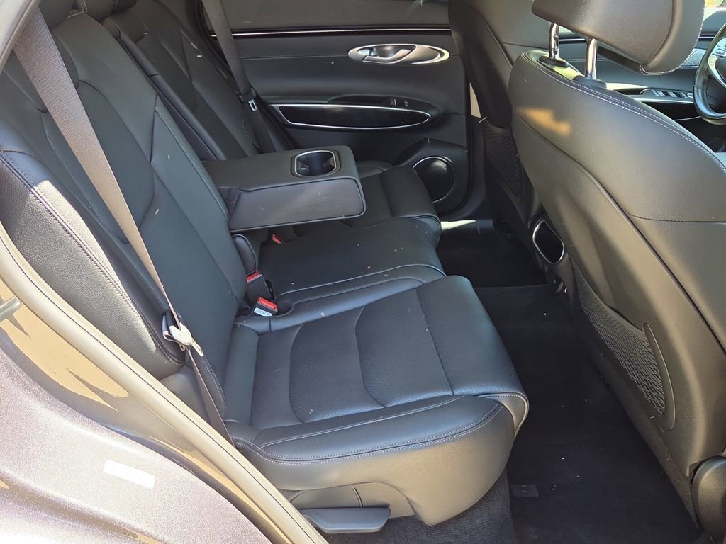 Used 2022 Genesis GV70 2.5T AWD/4WD image 17