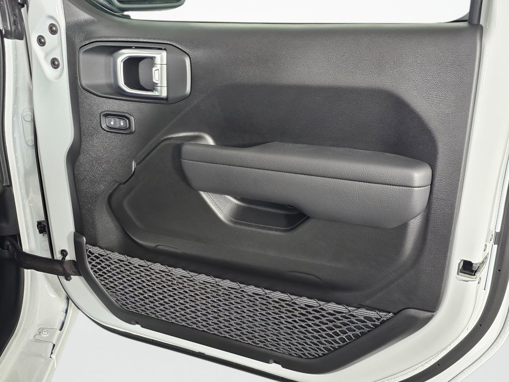 New 2026 Jeep Wrangler Sport AWD/4WD image 39