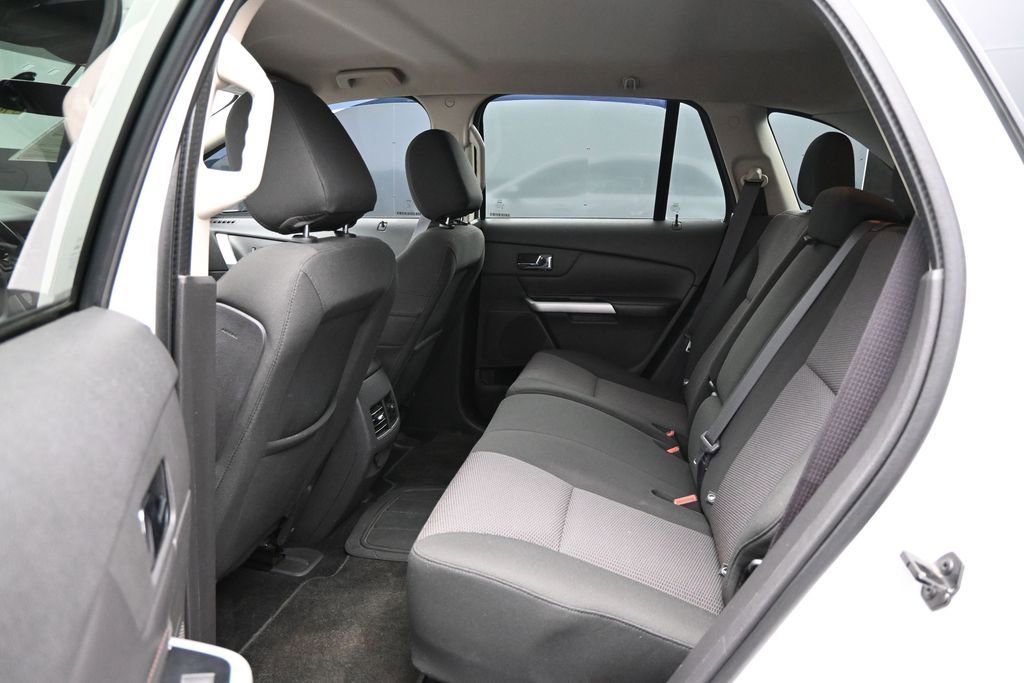 Used 2014 Ford Edge SEL w/ Equipment Group 201A AWD/4WD image 23