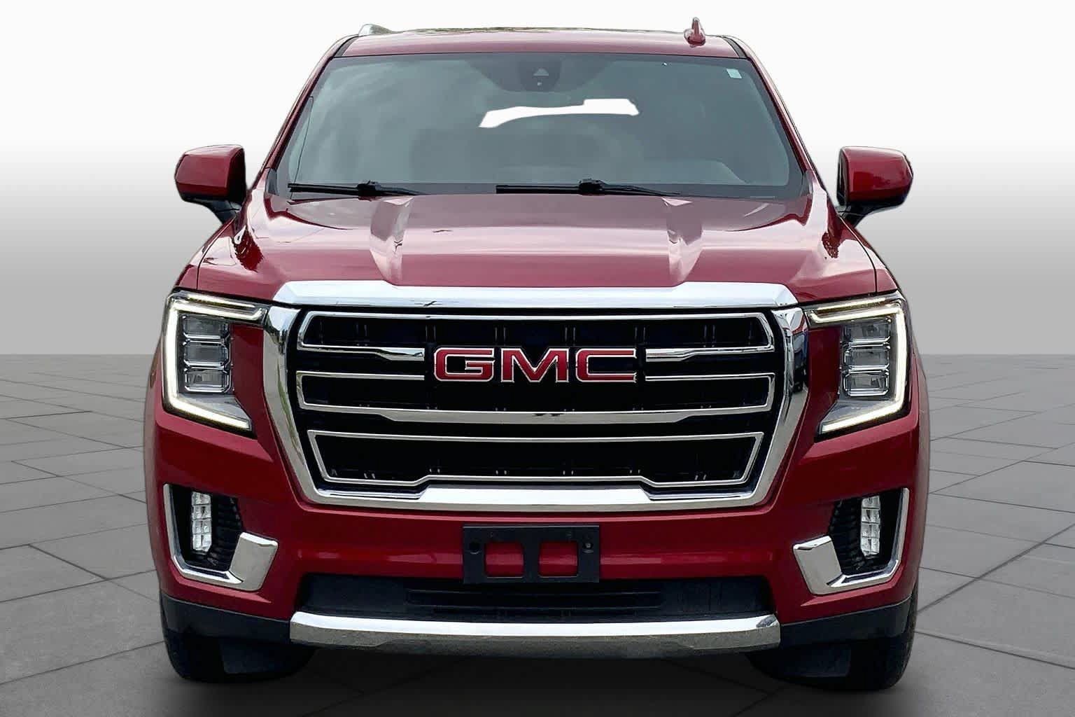Used 2021 GMC Yukon XL SLT AWD/4WD image 4