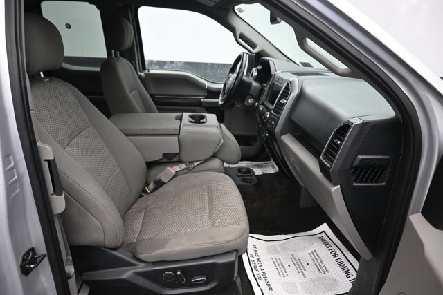 Used 2018 Ford F150 XLT w/ Equipment Group 302A Luxury AWD/4WD image 6