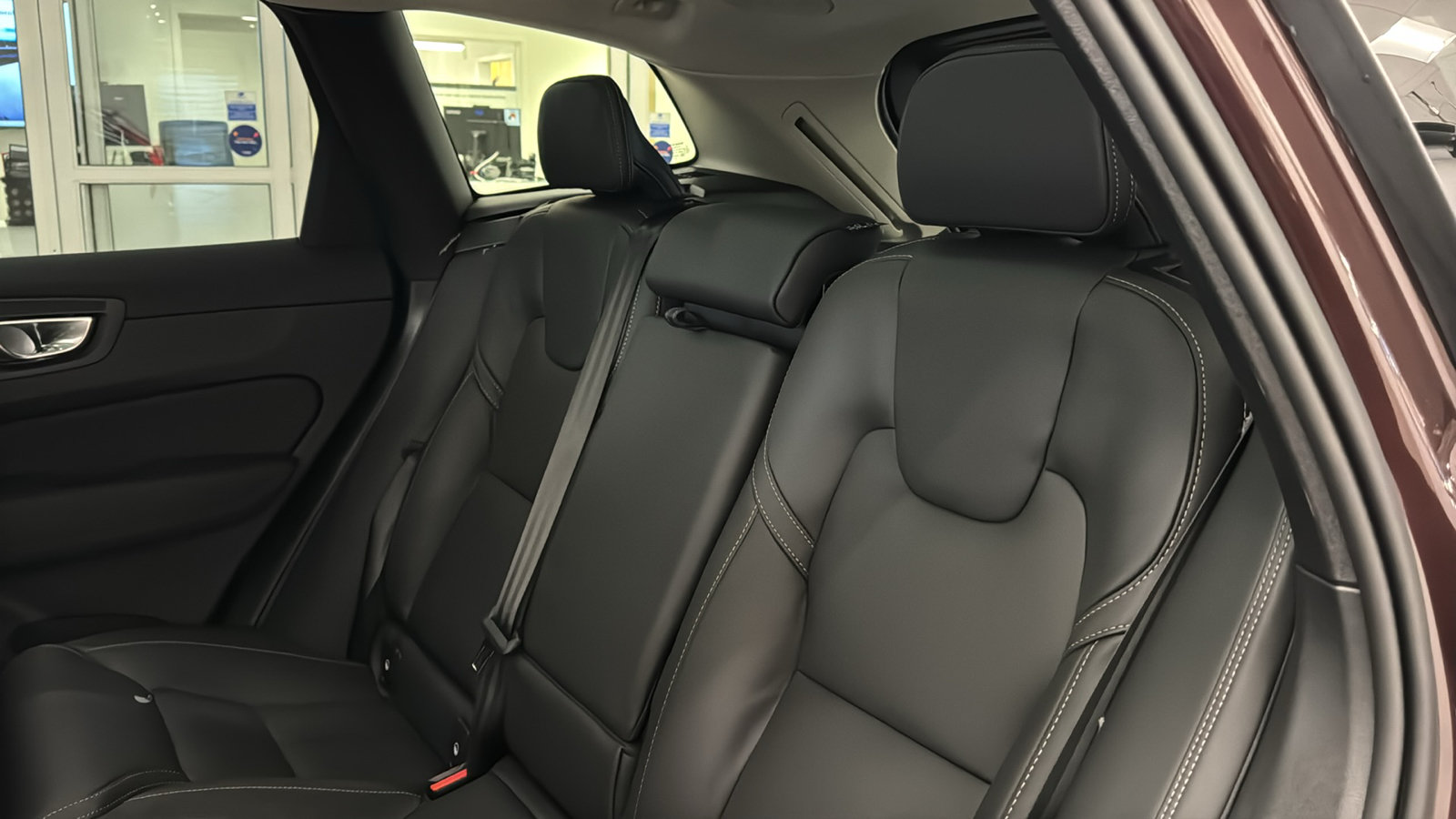 New 2026 Volvo XC60 B5 Ultra w/ Protection Package Premier AWD/4WD image 26