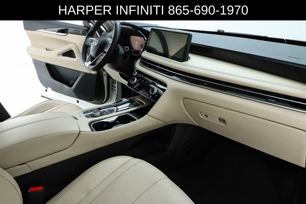 Used 2023 INFINITI QX60 Sensory w/ Cargo Package AWD/4WD image 33