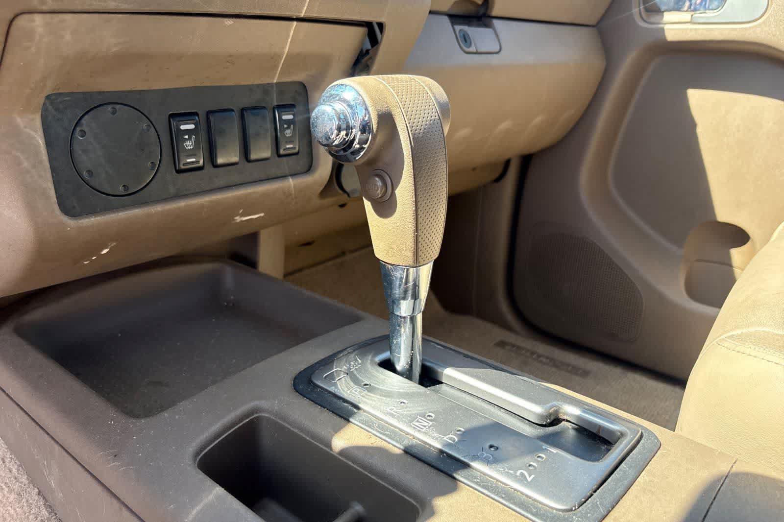 Used 2006 Nissan Frontier LE w/ (X01) Leather Pkg RWD image 20