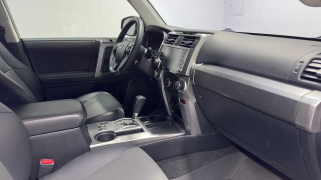Used 2021 Toyota 4Runner SR5 Premium w/ Moonroof Package RWD image 11