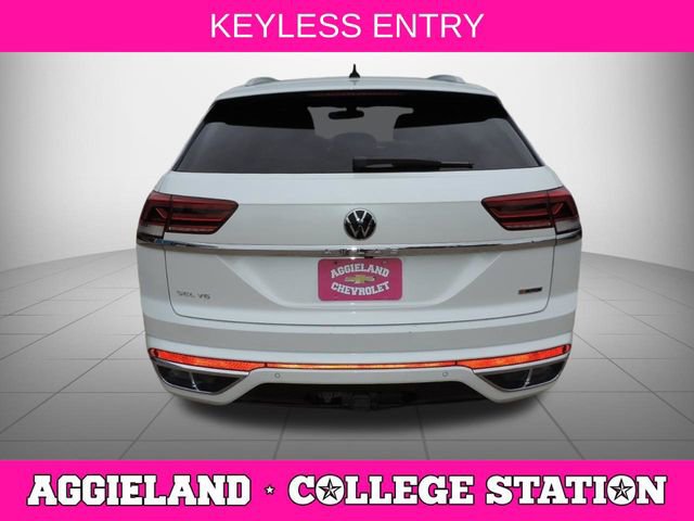 Used 2022 Volkswagen Atlas Cross Sport SEL Premium R-Line AWD/4WD image 6
