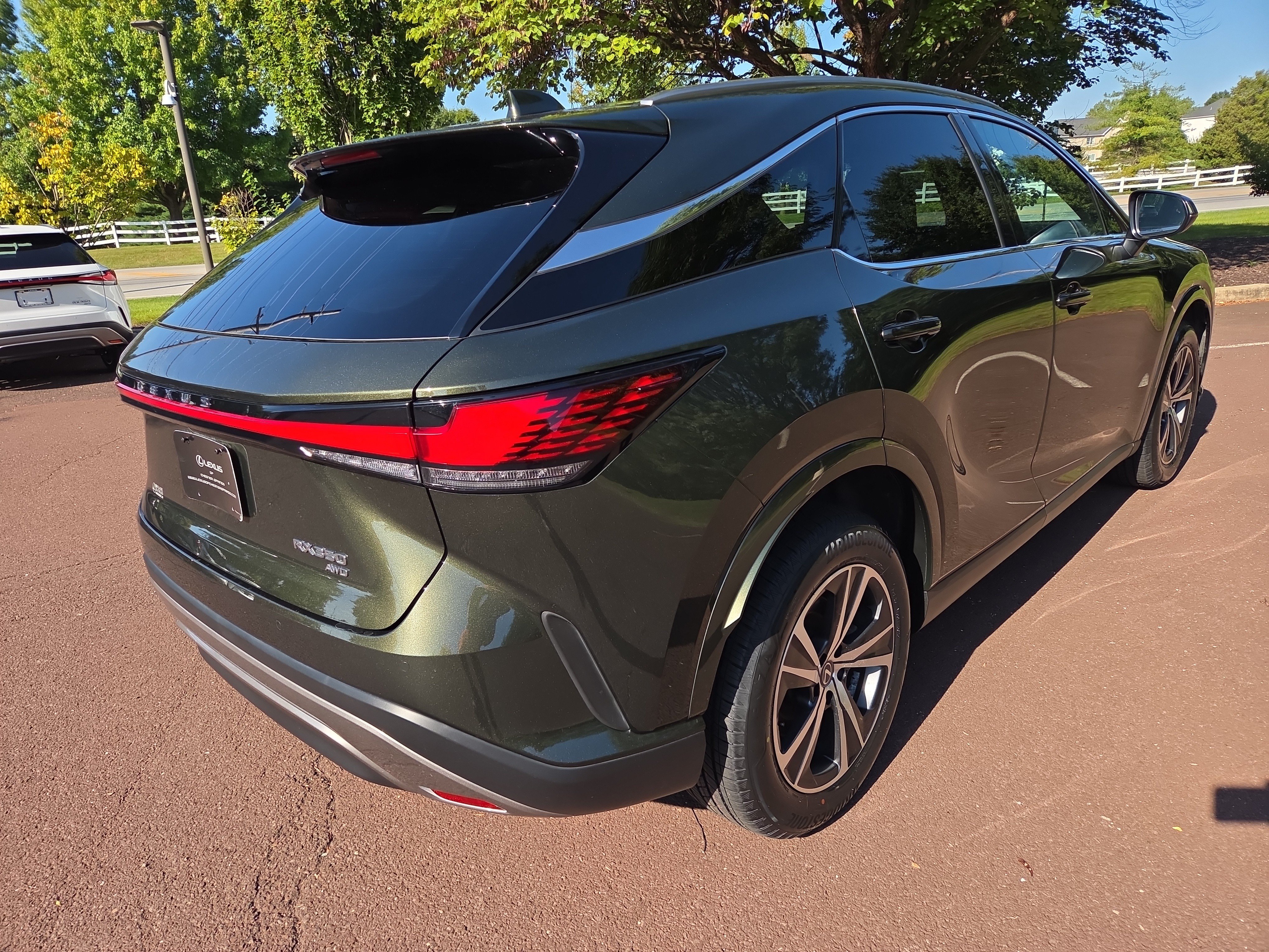 Certified 2024 Lexus RX 350 Premium w/ Cold Area Package AWD/4WD image 3