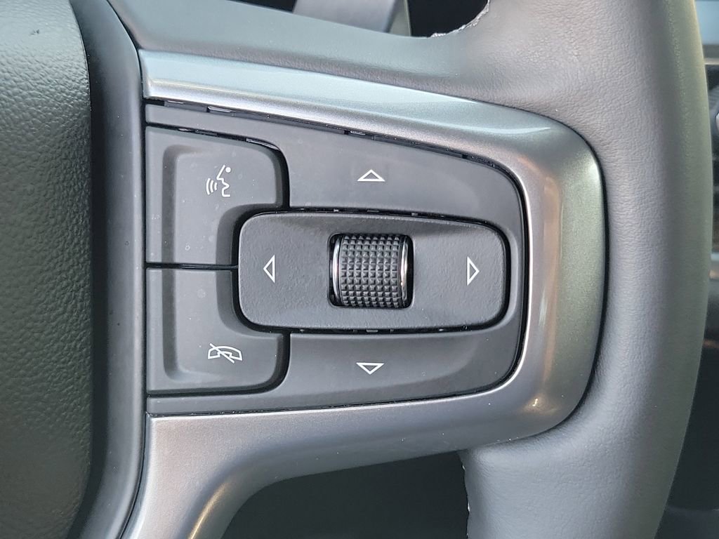 Used 2025 Chevrolet Silverado 1500 RST w/ Convenience Package II image 6