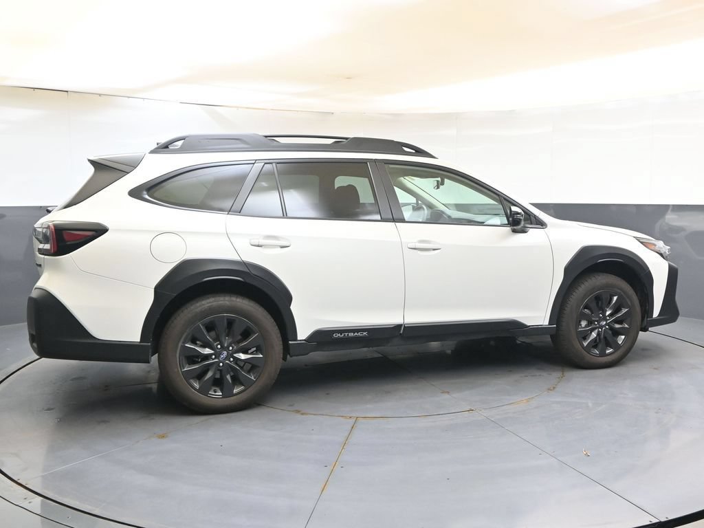 Certified 2025 Subaru Outback Onyx Edition AWD/4WD image 6