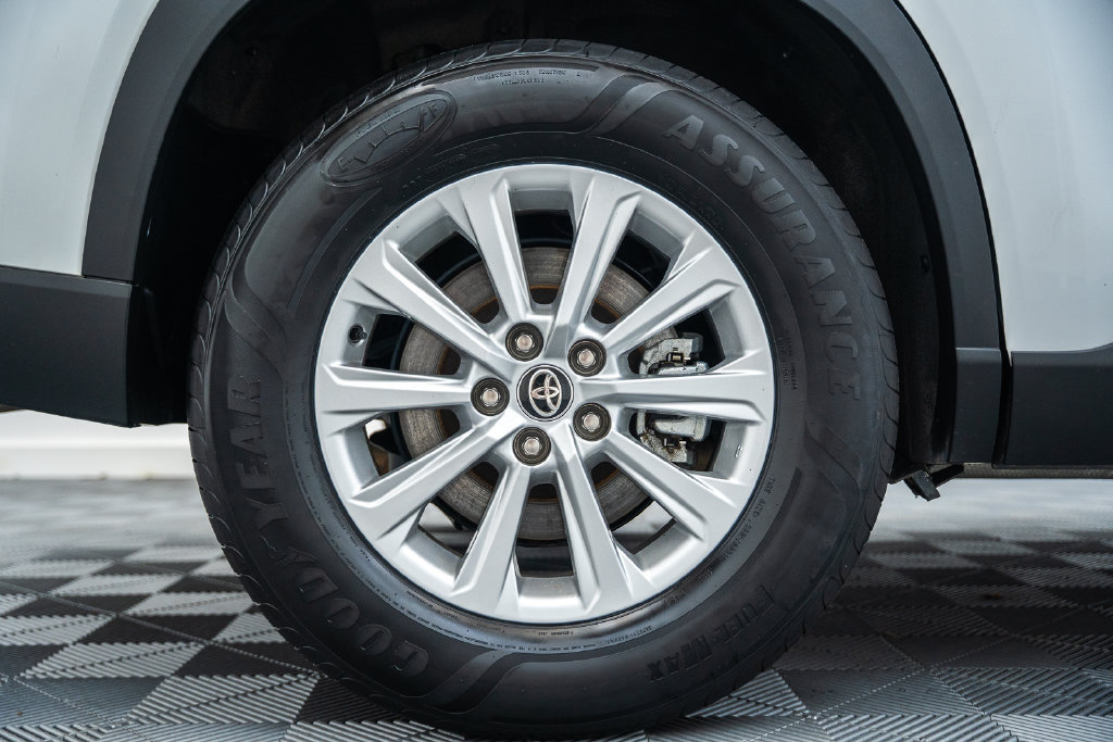 Certified 2025 Toyota Grand Highlander AWD image 21