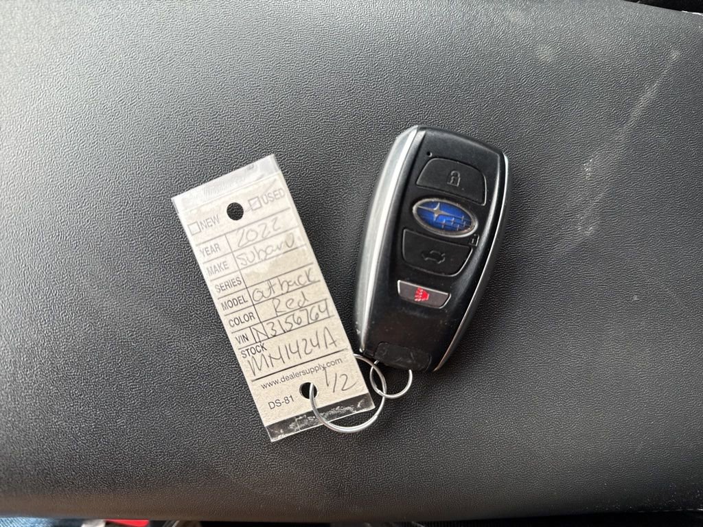 Used 2022 Subaru Outback Premium image 11