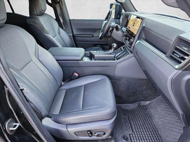 Used 2025 Lexus GX 550 w/ Accessory Package (CT) image 21