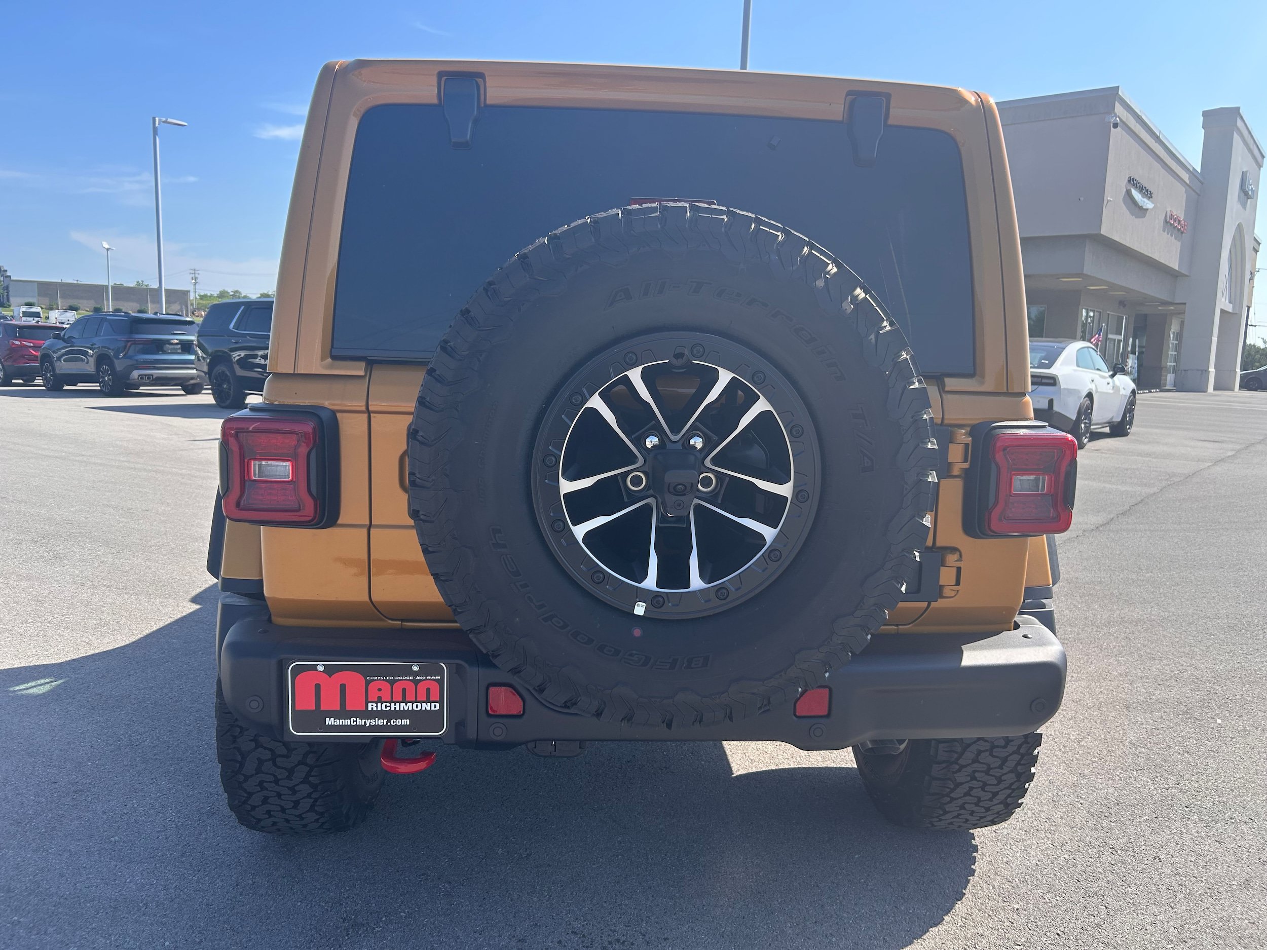 New 2026 Jeep Wrangler Unlimited Rubicon AWD/4WD image 4