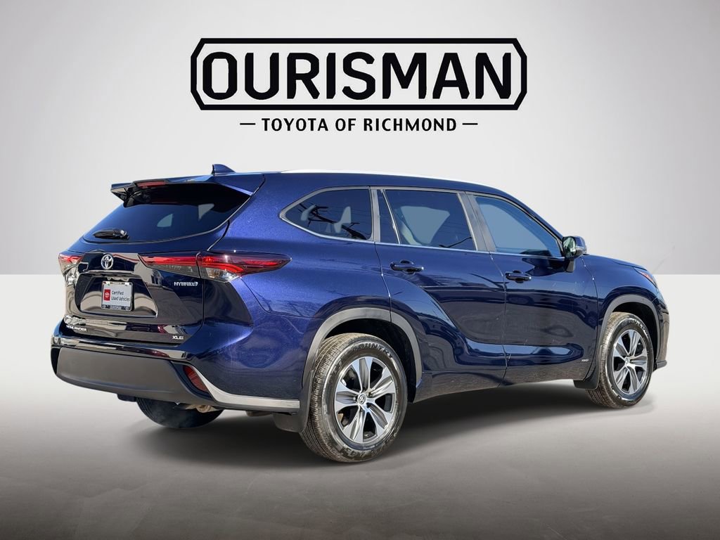 Certified 2024 Toyota Highlander XLE image 21