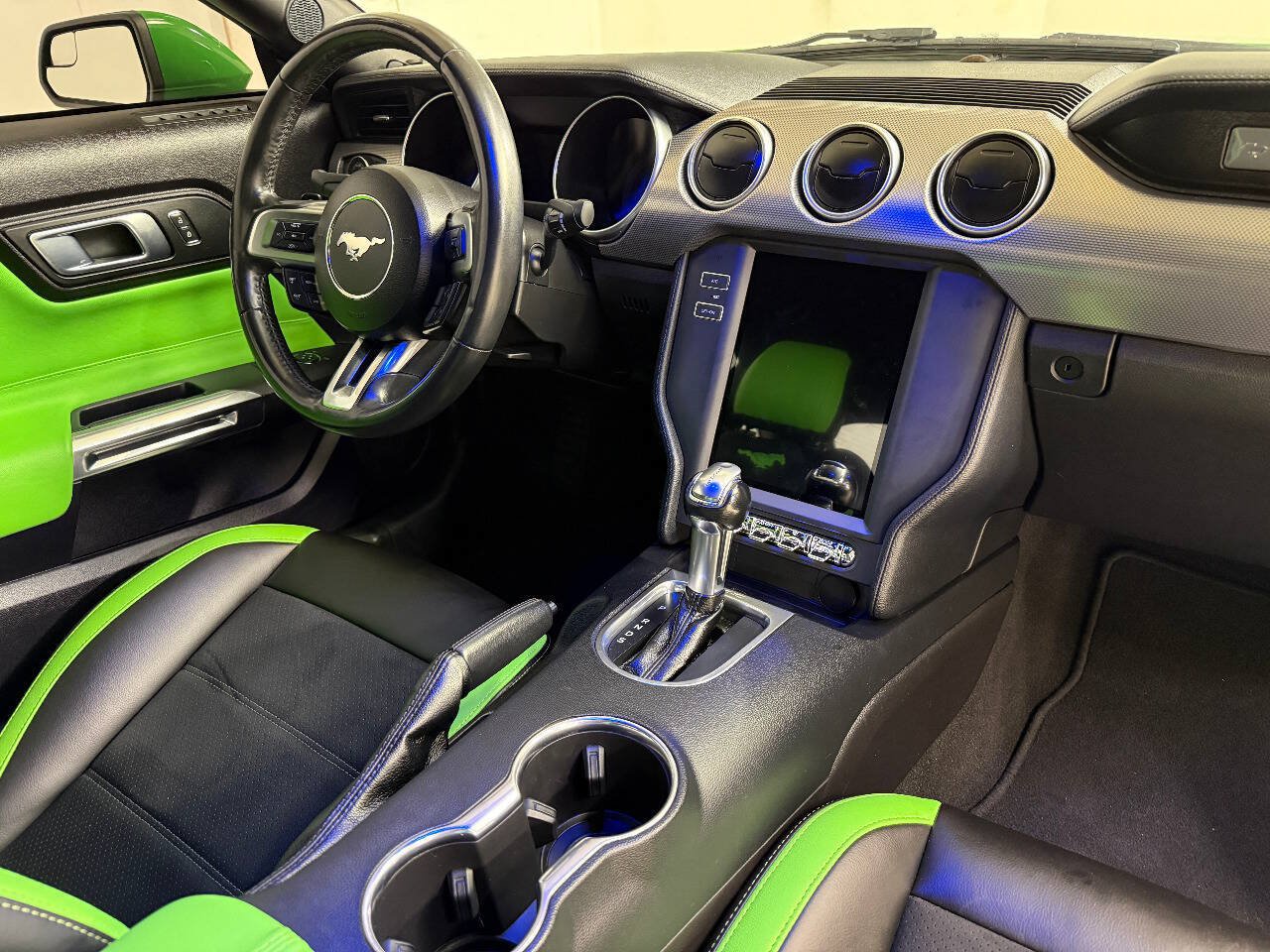 Used 2019 Ford Mustang GT RWD image 27