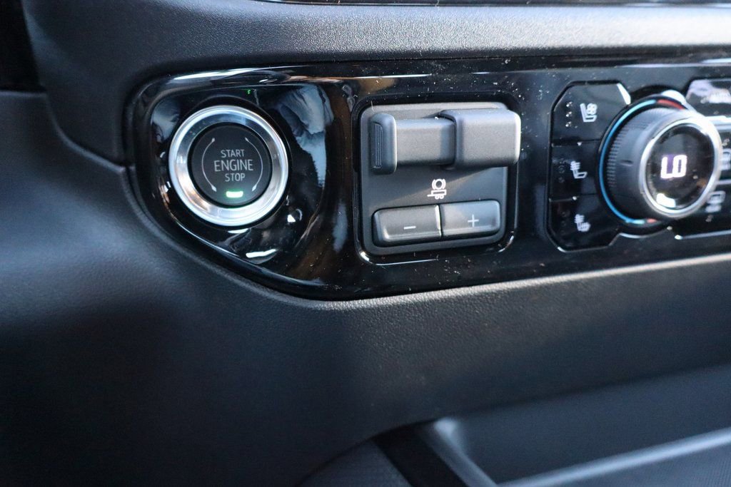 New 2026 Chevrolet Silverado 2500 ZR2 image 12