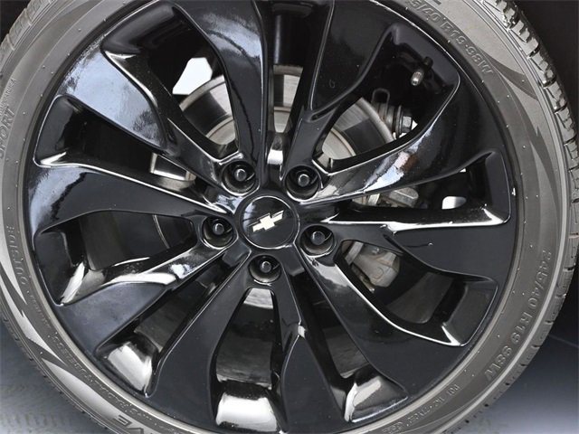 Used 2016 Chevrolet Malibu Premier w/ Driver Confidence Package image 10