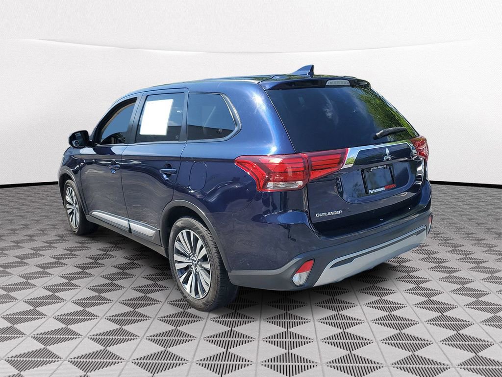 Used 2020 Mitsubishi Outlander ES image 4