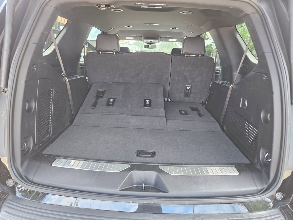 Used 2025 Chevrolet Tahoe Z71 image 24