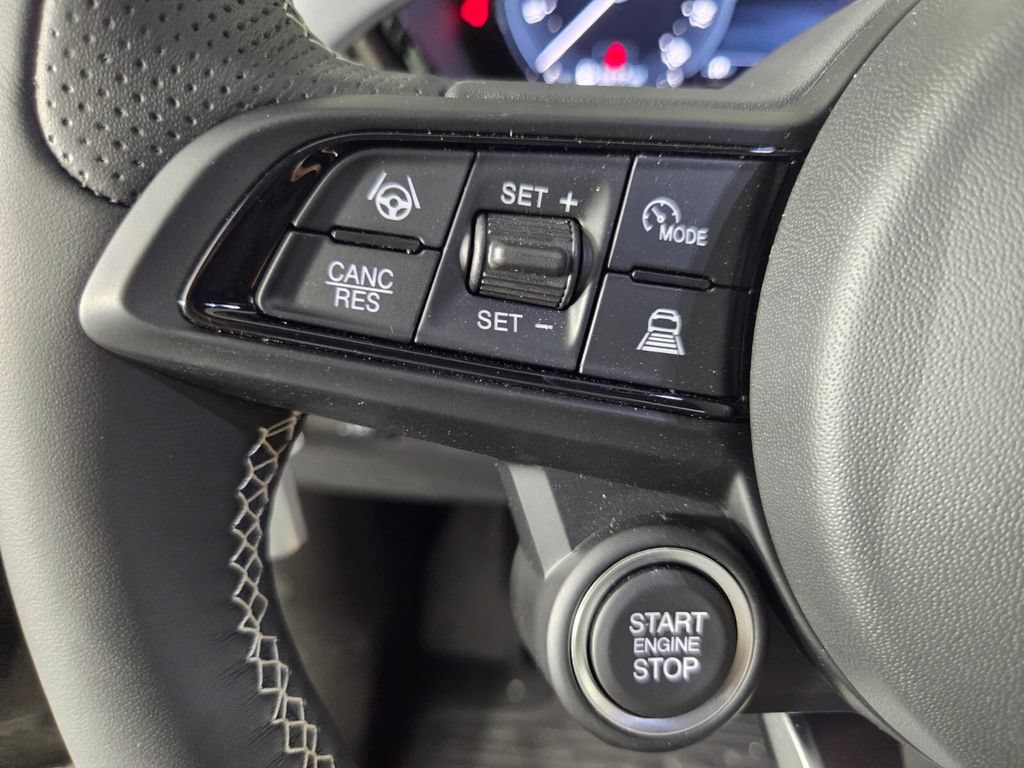 New 2026 Alfa Romeo Tonale w/ Active Assist Package AWD/4WD image 15