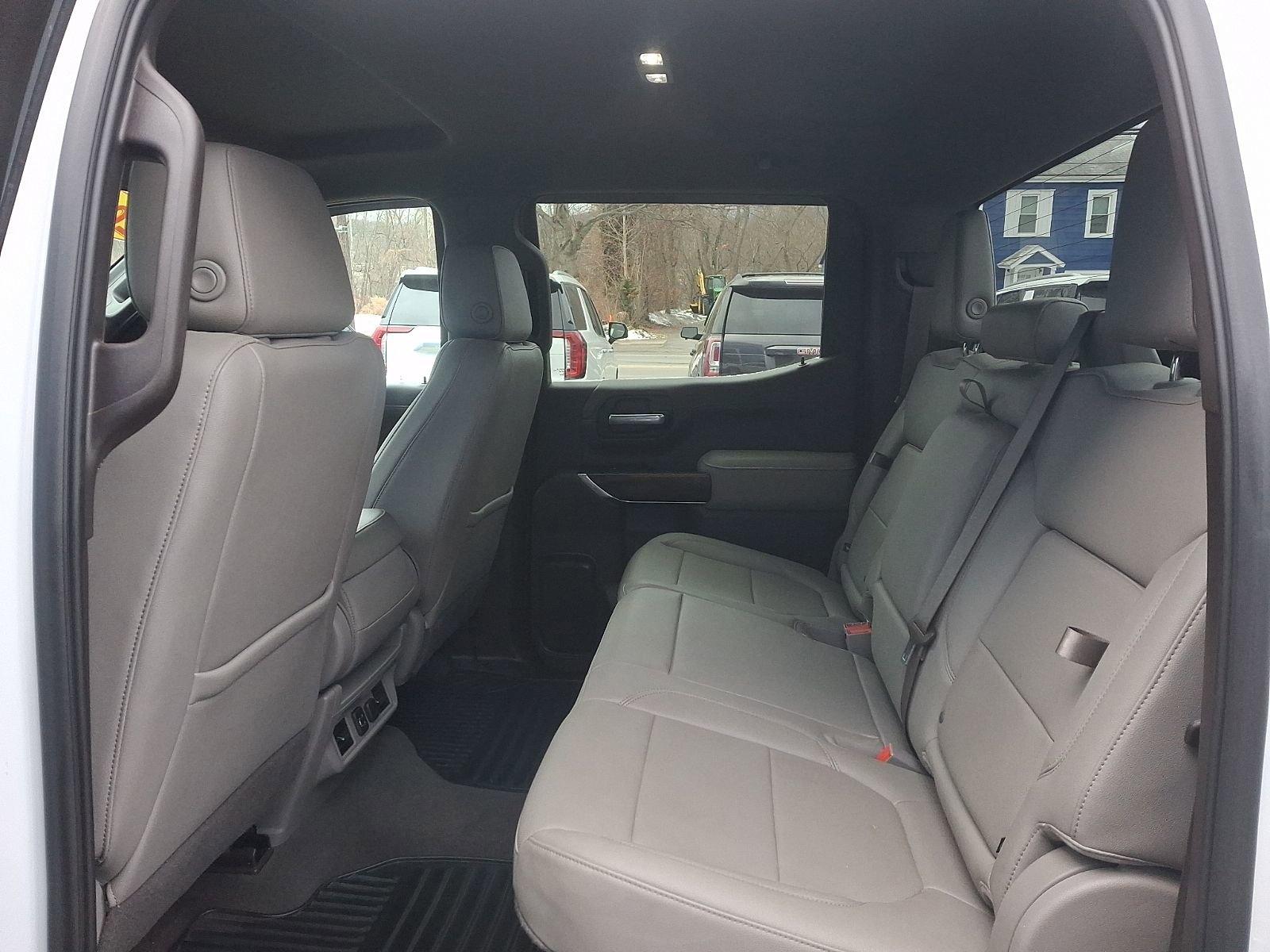 Used 2021 GMC Sierra 1500 SLT w/ X31 Off-Road Package image 10