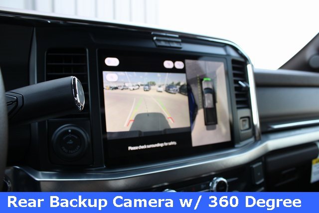 New 2025 Ford F350 King Ranch w/ FX4 Off-Road Package image 3