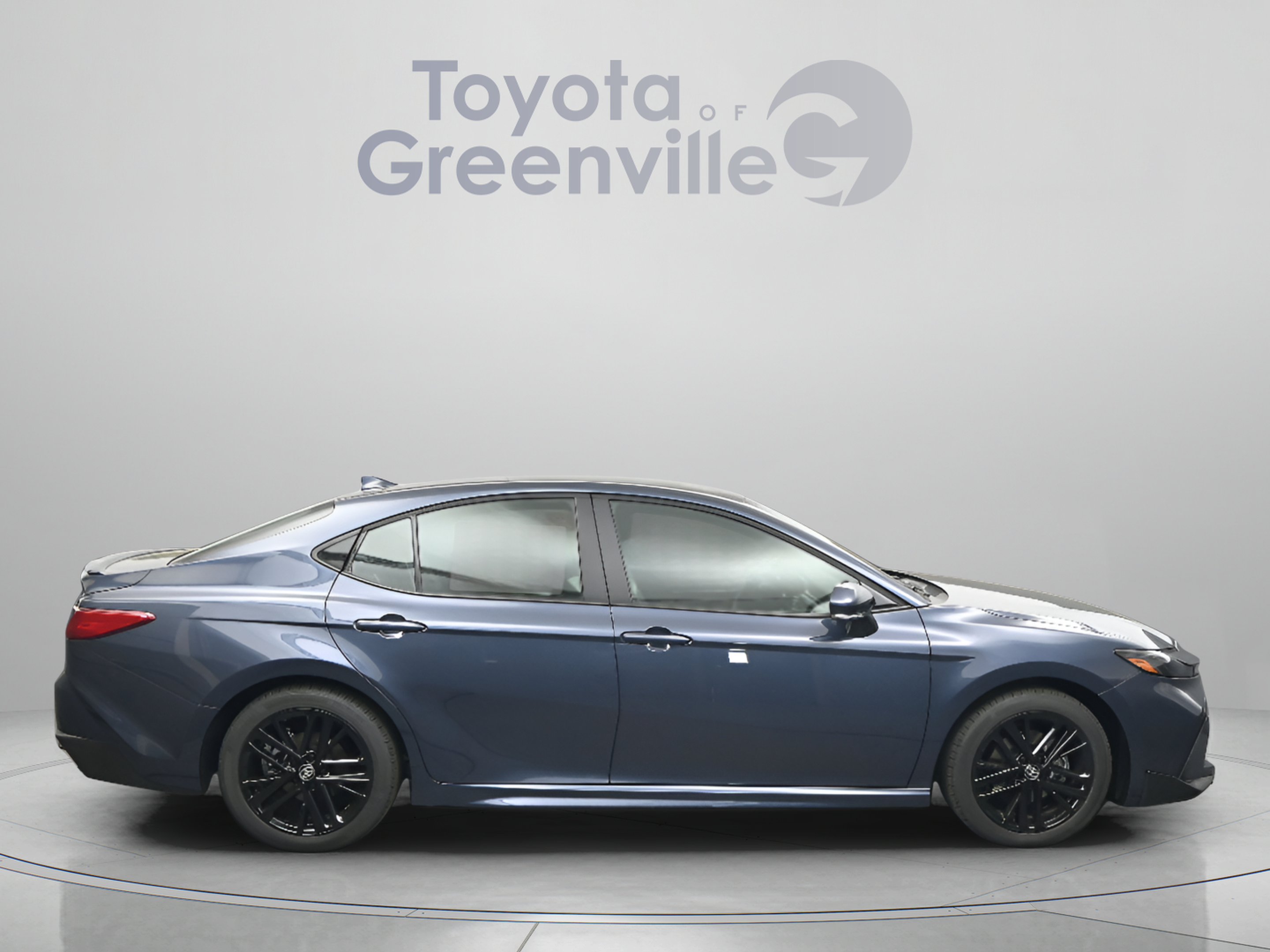 New 2026 Toyota Camry SE FWD image 13