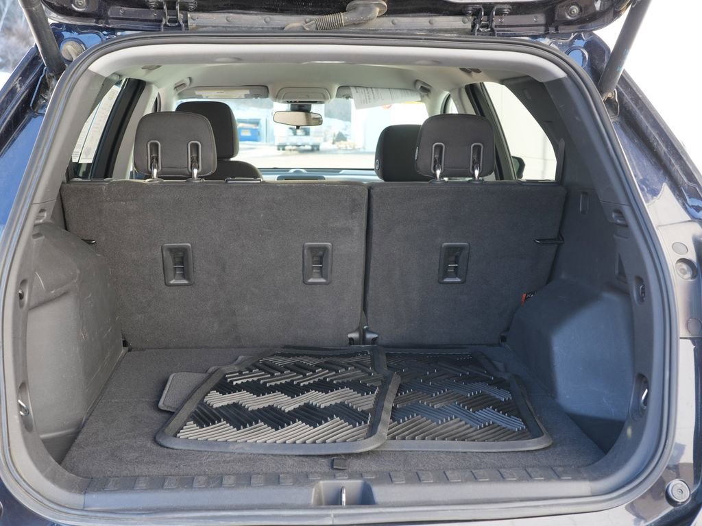 Used 2020 Chevrolet Equinox LT image 29