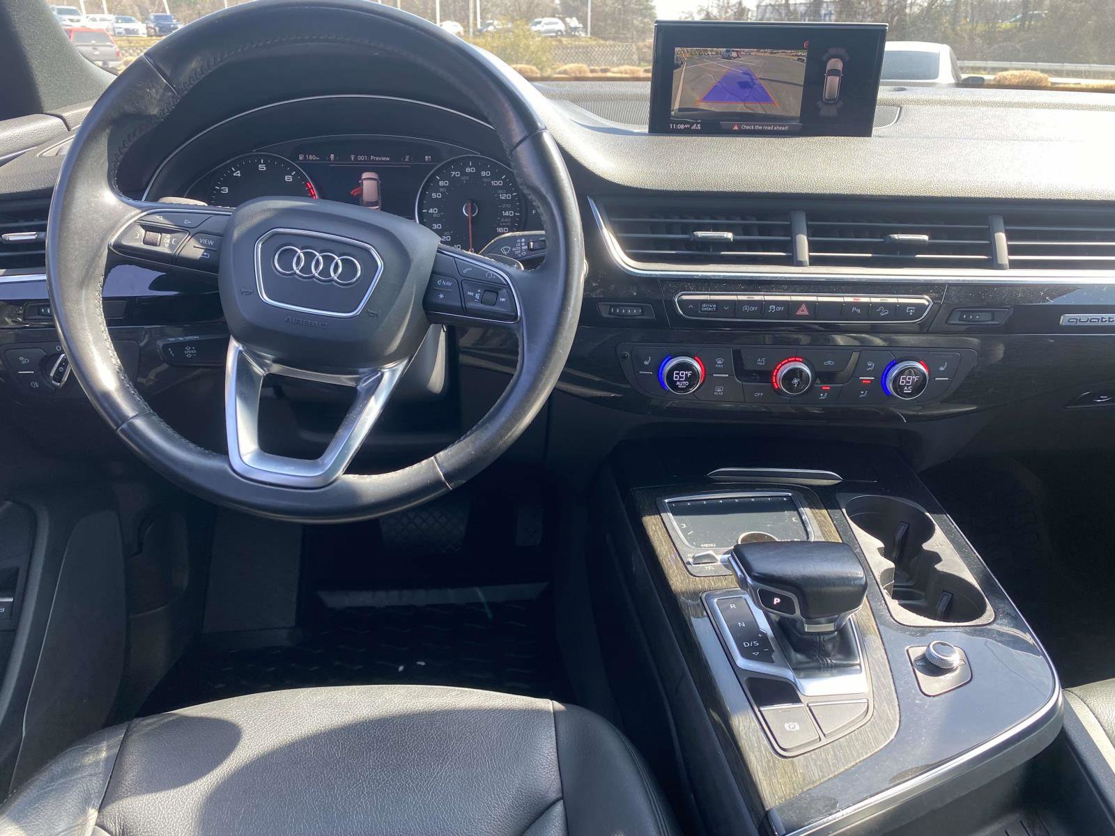 Used 2017 Audi Q7 3.0T Premium w/ Towing Package image 13