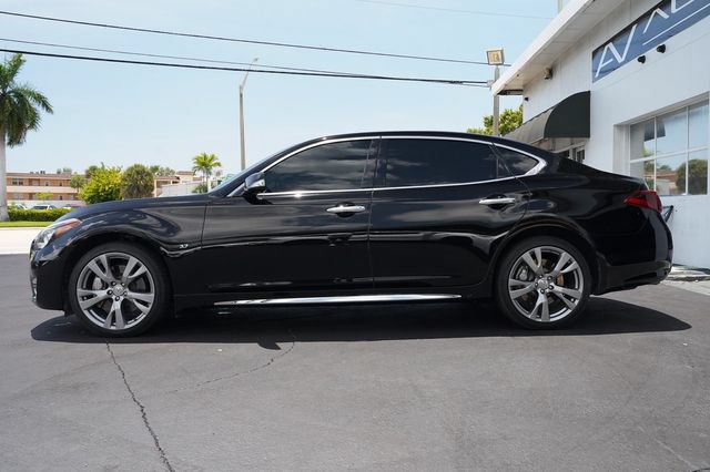 Used 2018 INFINITI Q70 L 3.7 AWD/4WD image 4