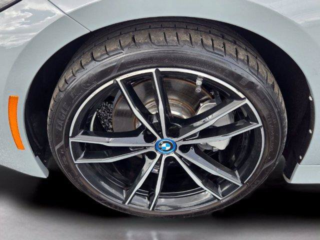 Used 2023 BMW 330e RWD image 9