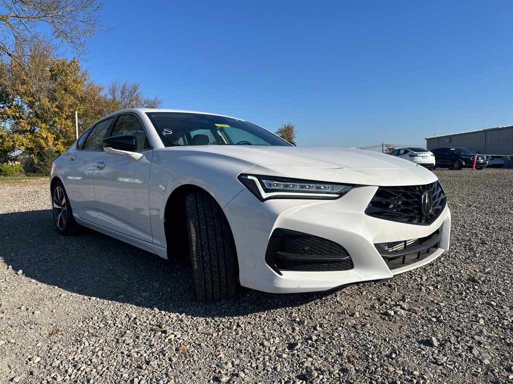 Used 2025 Acura TLX w/ Technology Package FWD image 13