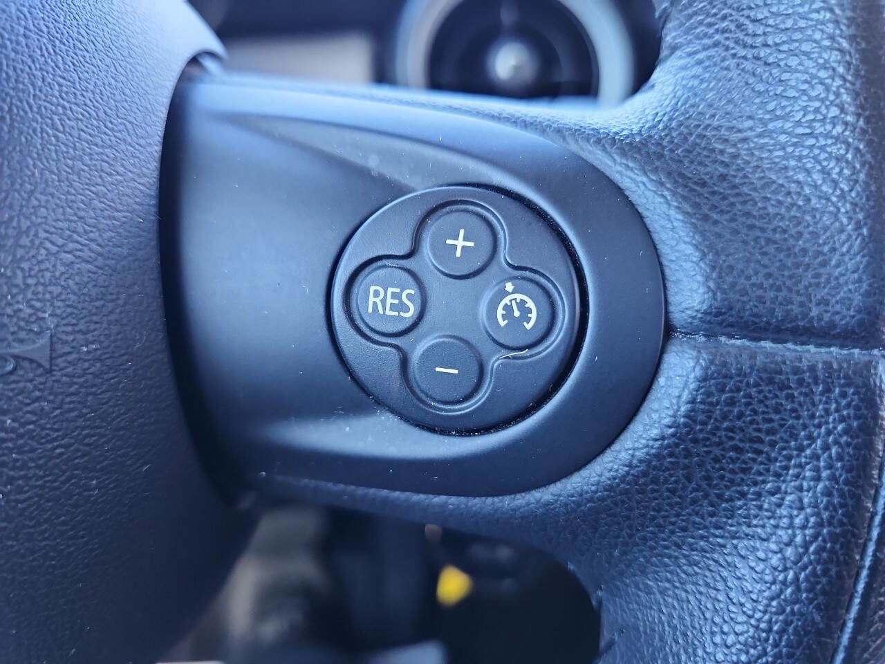 Used 2013 MINI Cooper Hardtop image 40