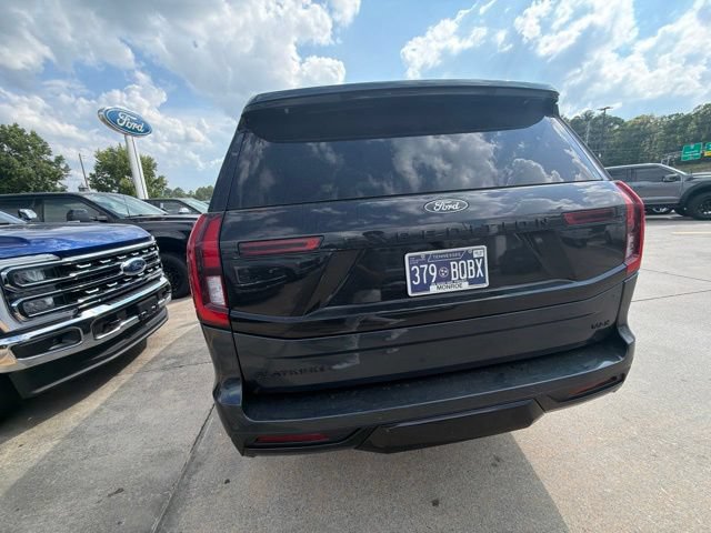 Used 2025 Ford Expedition Max Platinum w/ Stealth Appearance Package AWD/4WD image 23