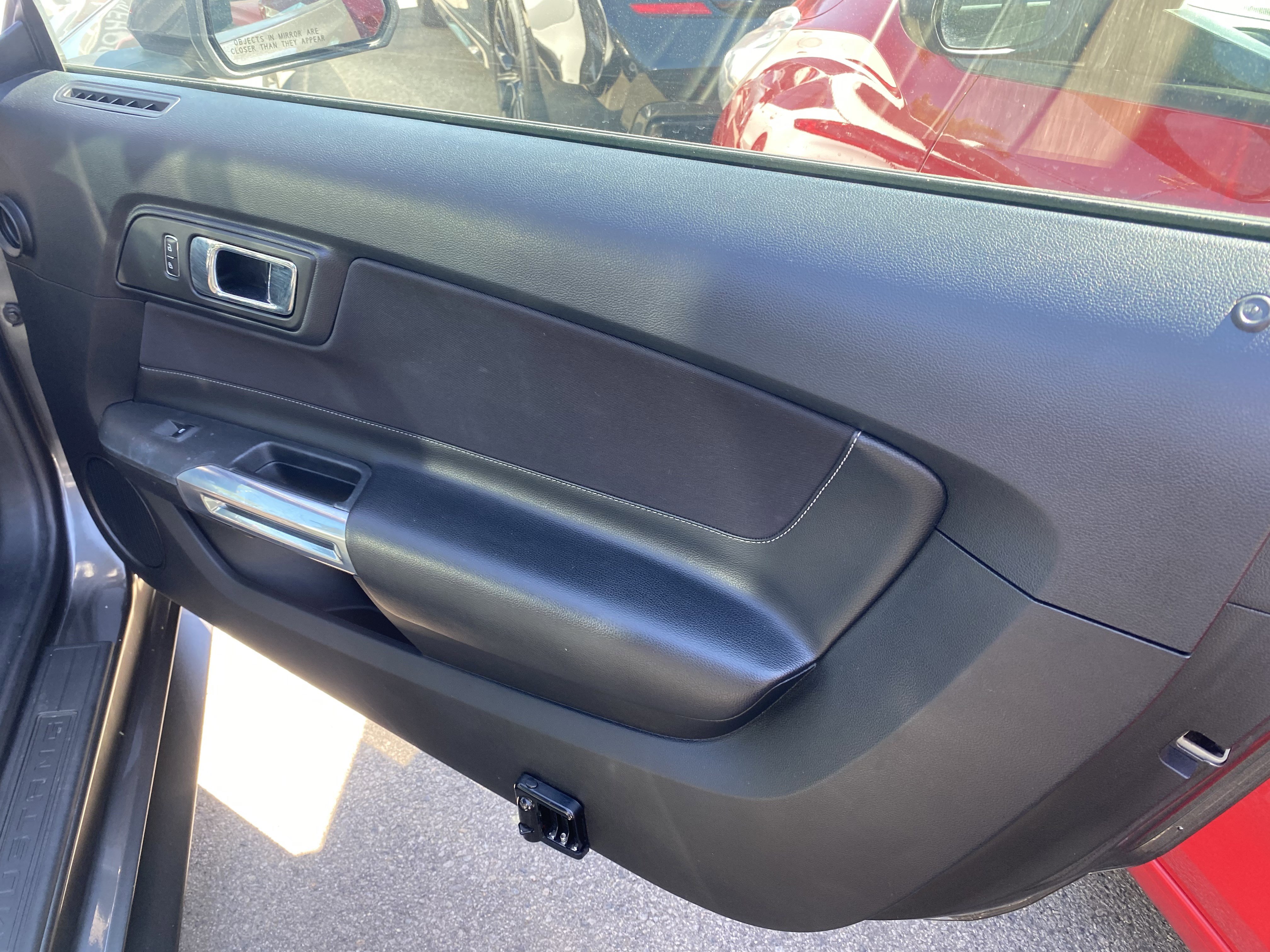 Used 2016 Ford Mustang Coupe image 14