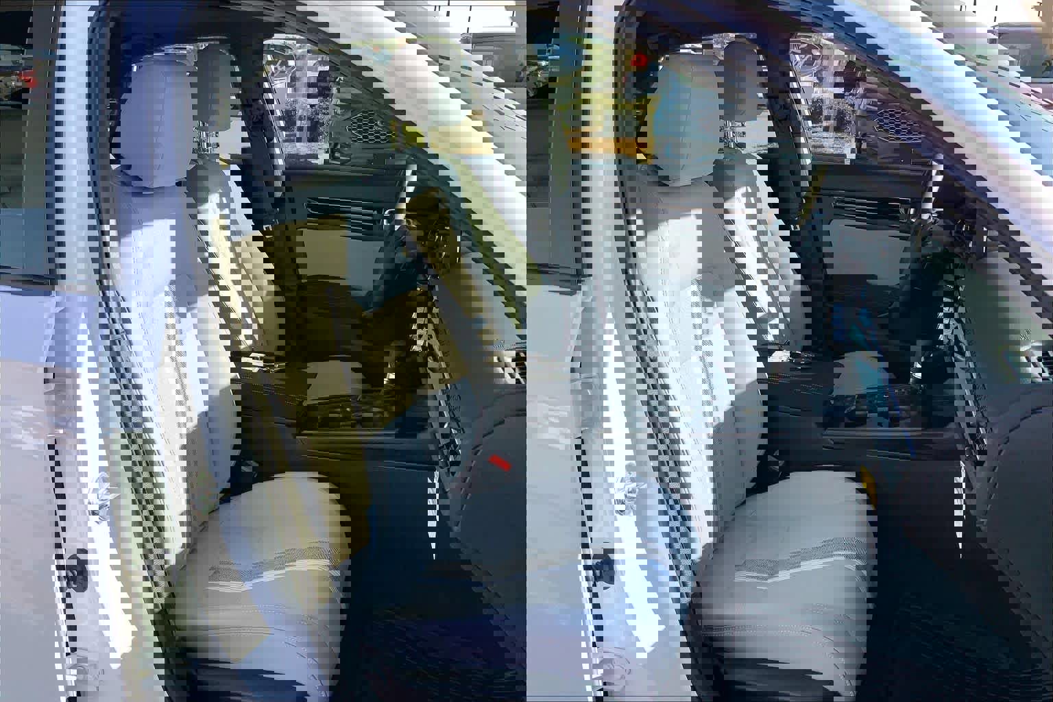 Used 2025 Honda Civic Sport image 9