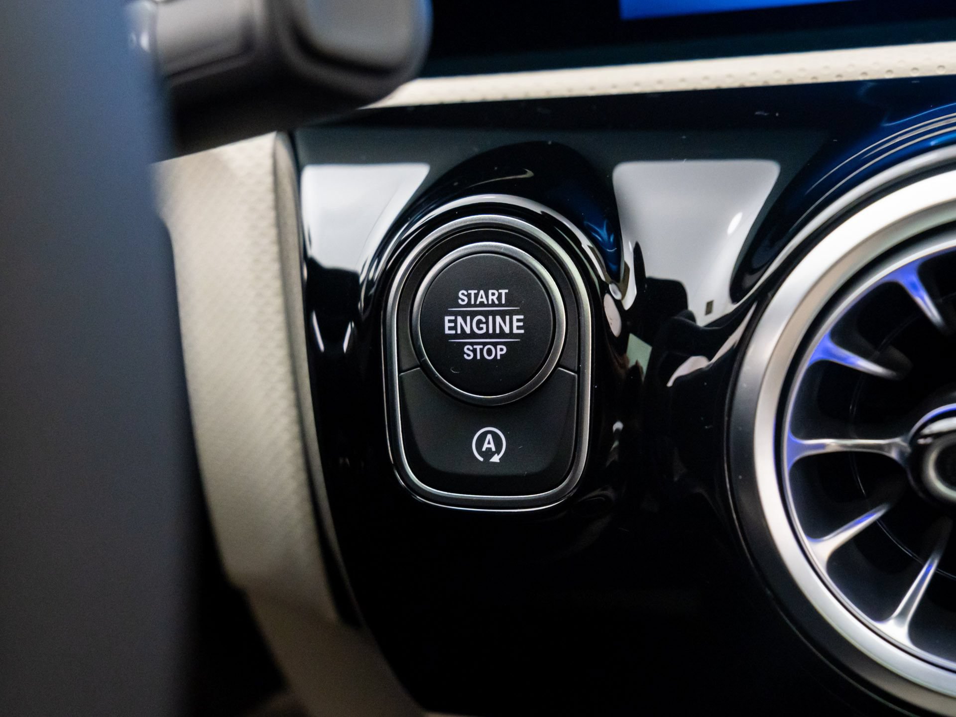 New 2026 Mercedes-Benz CLA 250 4MATIC image 22
