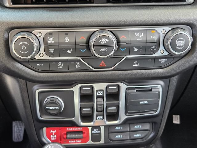 New 2026 Jeep Wrangler Unlimited Sport w/ Dual Top Group AWD/4WD image 17