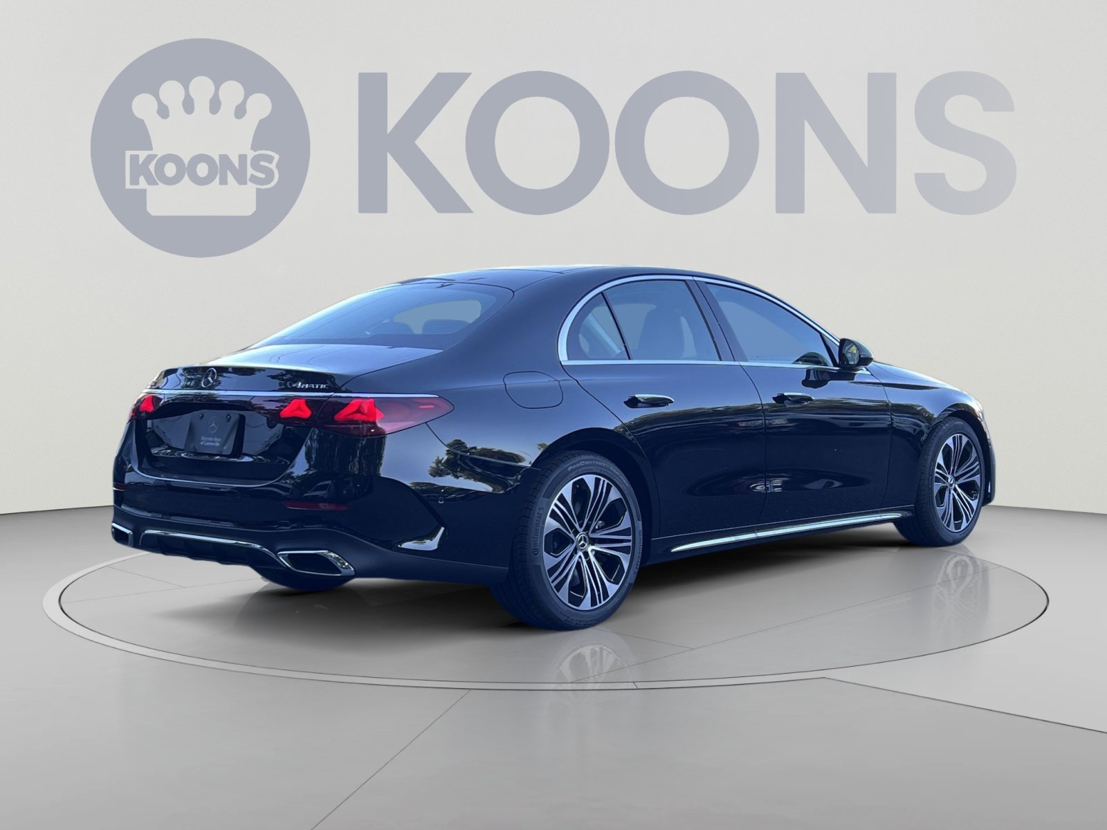New 2027 Mercedes-Benz E 450 4MATIC Sedan image 11