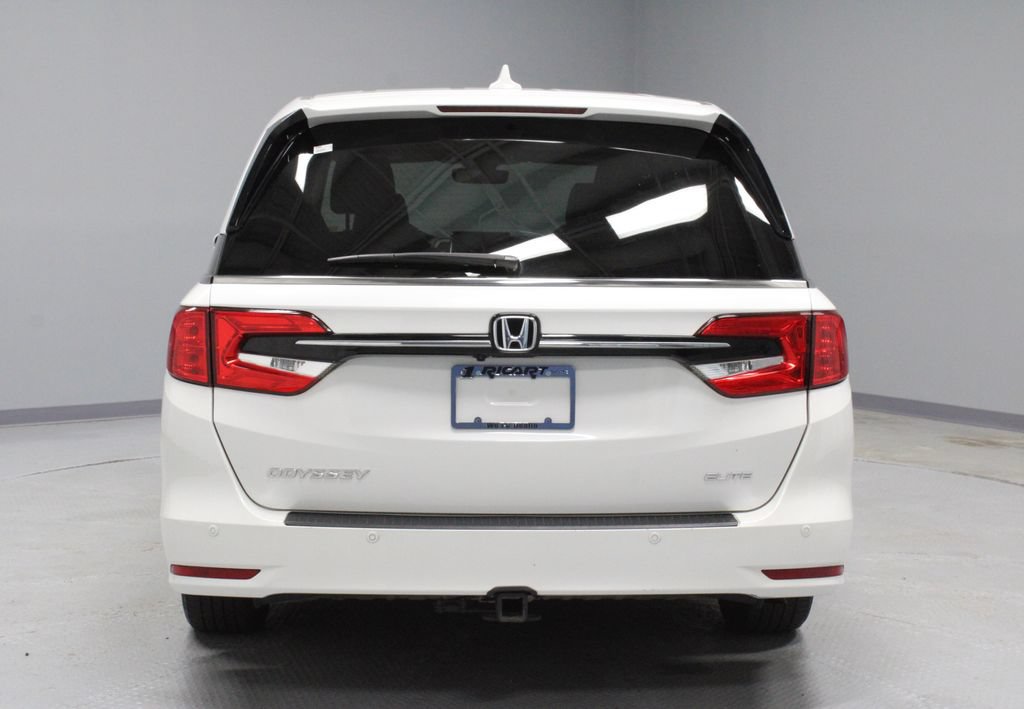 Used 2023 Honda Odyssey Elite image 9