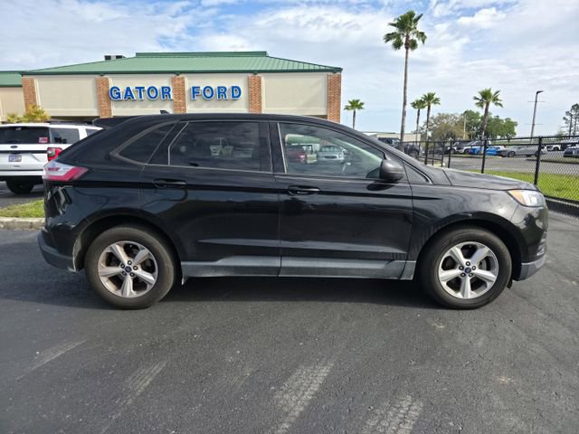 Used 2020 Ford Edge SE image 4