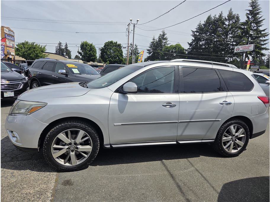 Used 2015 Nissan Pathfinder SV AWD/4WD image 5