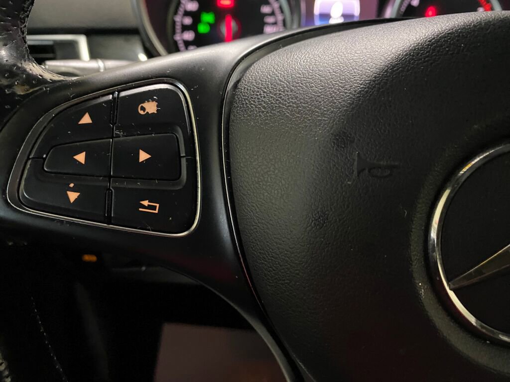 Used 2016 Mercedes-Benz GLE 350 4MATIC image 9