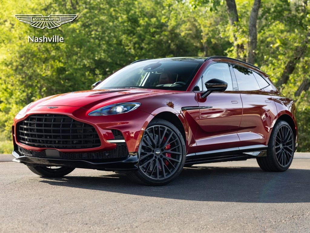 Used 2024 Aston Martin DBX 707 image 1