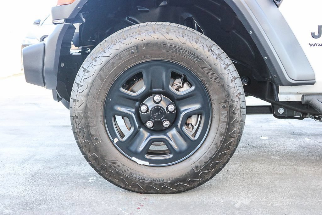 Used 2025 Jeep Wrangler Unlimited Sport AWD/4WD image 11