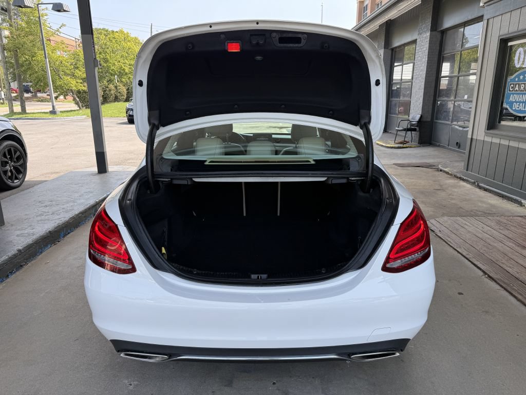 Used 2015 Mercedes-Benz C 300 4MATIC Sedan image 23