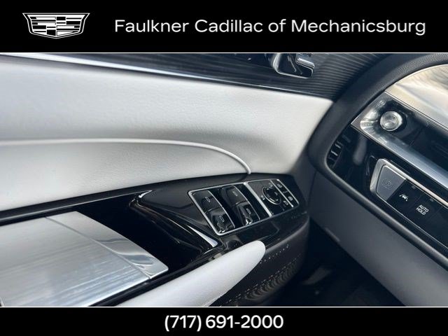 Used 2024 Cadillac Lyriq Luxury w/ LPO, Floor Liner Package AWD/4WD image 27