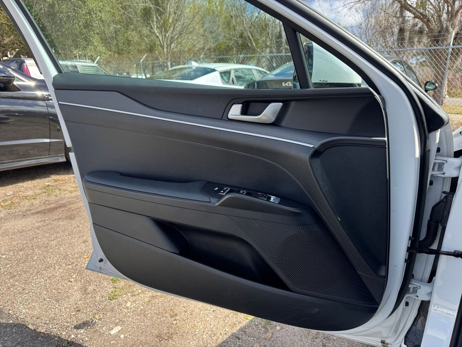 Used 2025 Kia K5 LXS image 16